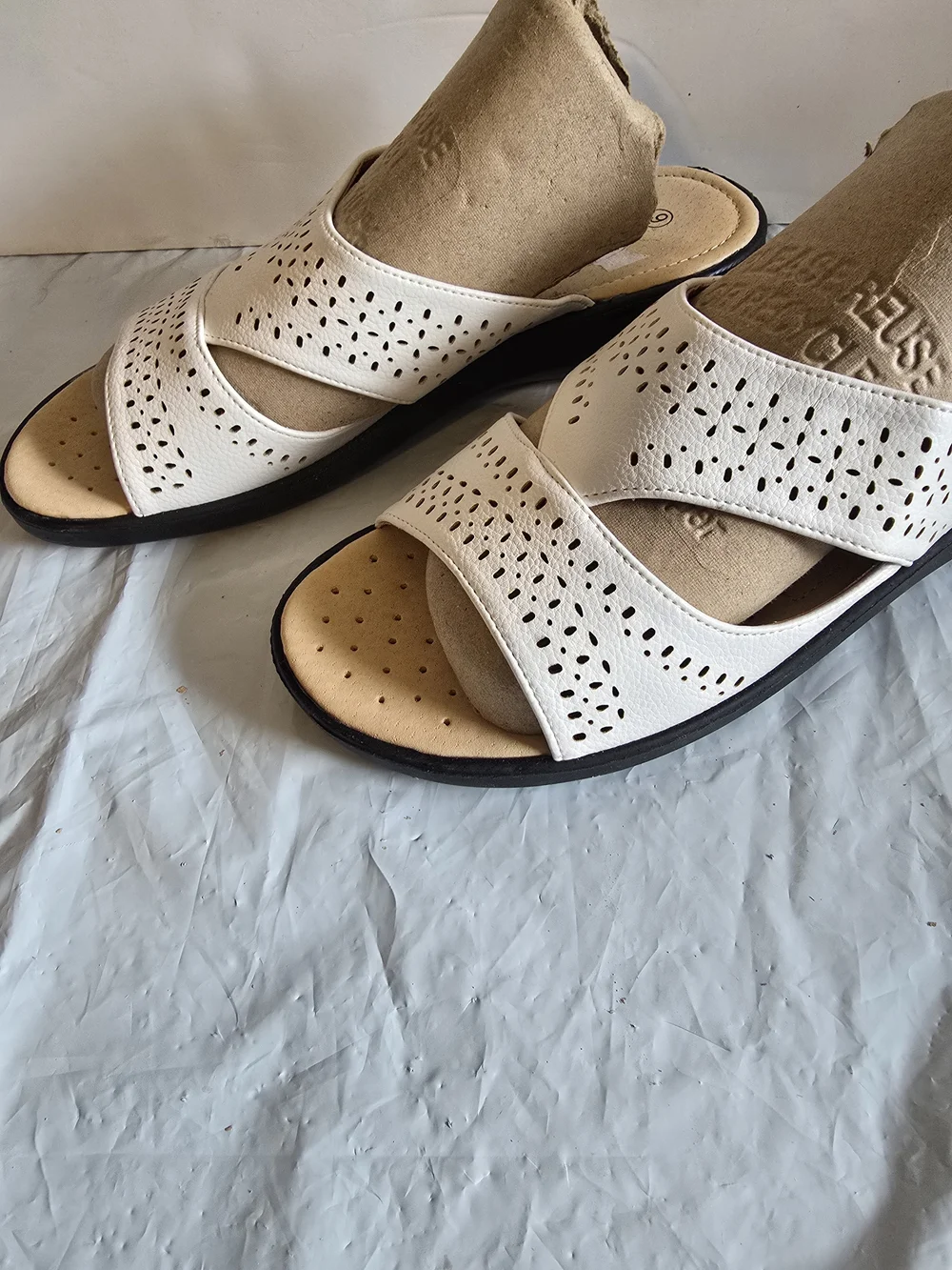 White Perforated Comfort Sandals New Size 9